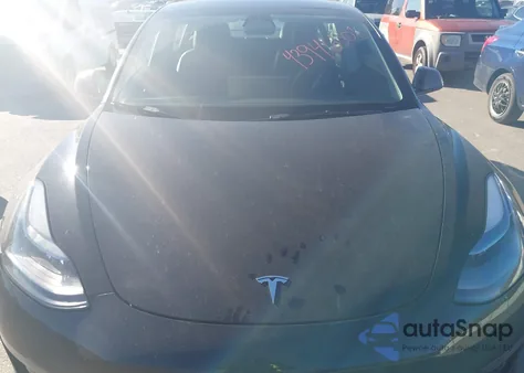 2023 Tesla Model 3 Rear-Wheel Drive z USA, uszkodzony, nr VIN 5YJ3E1EA1PF382136